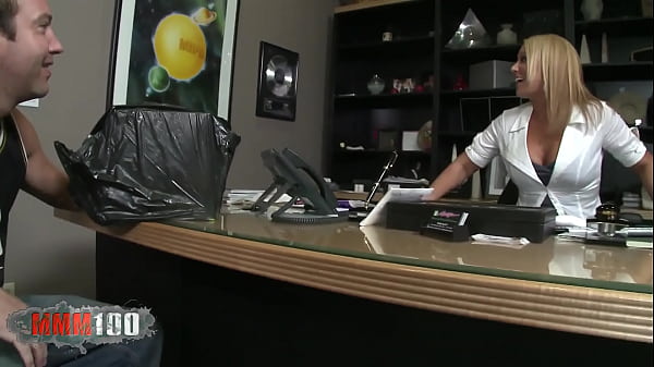 Play MP4 - Horny blonde milf with big ass fuck by a big cock