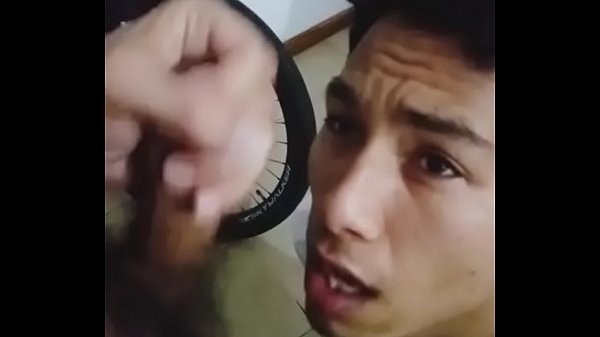 Play MP4 - Sal&iacute; a hacer mandados y me levant&eacute; a un ciclista&period;