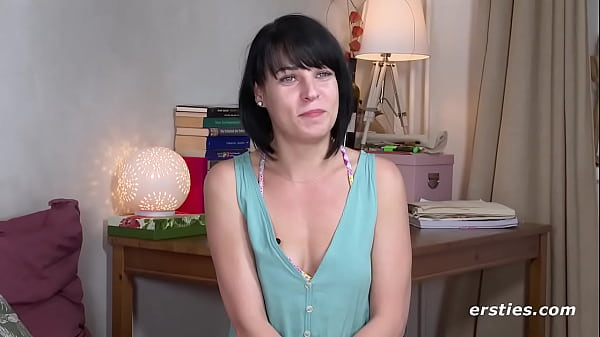 College Babe Spoils Her Pussy_With a Dildo