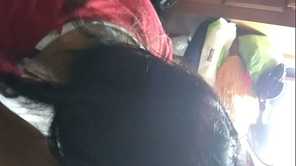 Play MP4 - D&aacute;ndole una buena mamada al primo de mi esposo