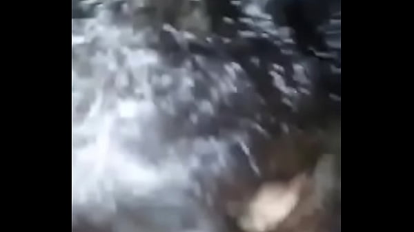 Madura comiendole_el cono