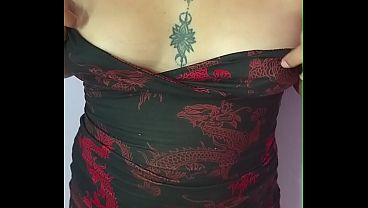 Arelyb muestra las tetas