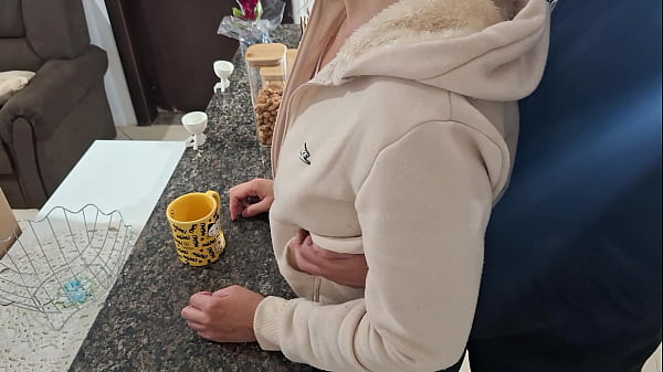 A stepdaughter is surprised while havingbreakfast