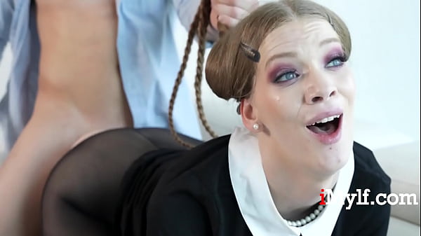 Play MP4 - Wednesday Gets Pounded In College