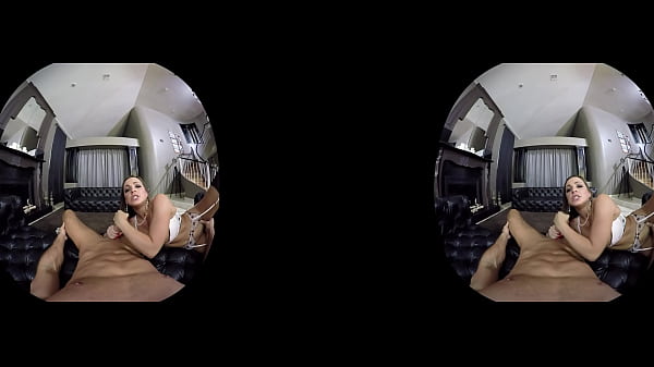 Wealthy Girl Abigail Mac Gets Piped Down In Vr thumbnail