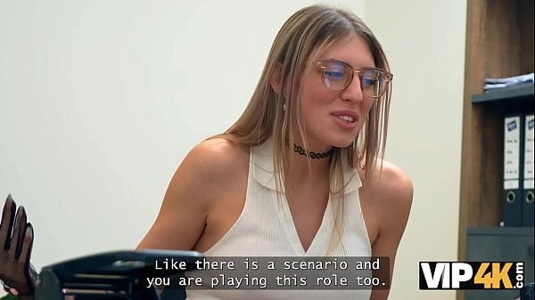 Play MP4 - VIP4K&period; Am I playing this fuck game well to get the money&quest;