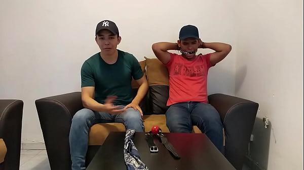 N.96 ARTURO Y MARCO MODELOS EN MEXTICKOO/ARTURO AND MARCO MOLDELS IN MEXTICKOO 