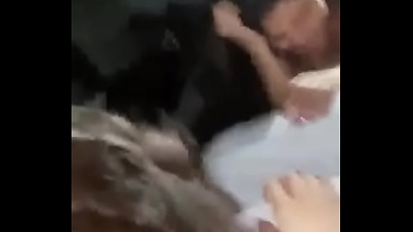 Play MP4 - Fucking her guts