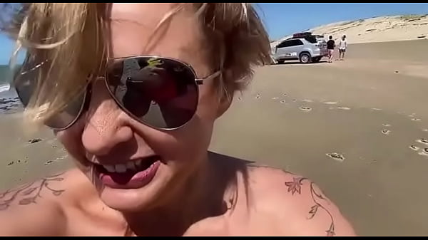 Sentando nesse_pau grosso e imenso