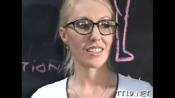 Worshipped blonde babe_Dalny Marga withmassivenaturaltits fucks so nicely