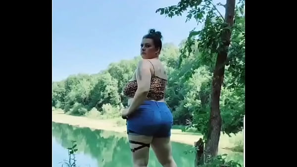 Nonton Lil Friday Flashback thumbnail