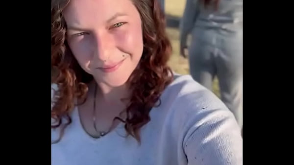 Nonton Come Get Cozy With This Milf On A Sunday Afternoon ? #milf #cozy #explore #fypシ thumbnail