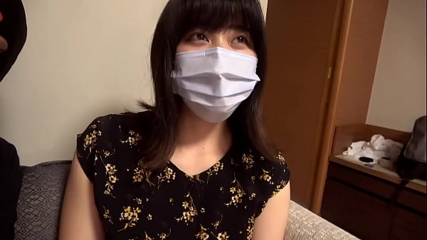 過去に20歳年上の人とエッチした事がある好奇心と経験値溢れるみおちゃんｗ これまで出演してくれた女の子の中でトップクラスに落ちついてます！ thumbnail