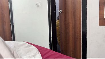 Indianmaid went to the hotel_to cleancustomer paid and fucked her with Hindiaudio roleplay