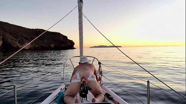 Play MP4 - Hello Sailer boi