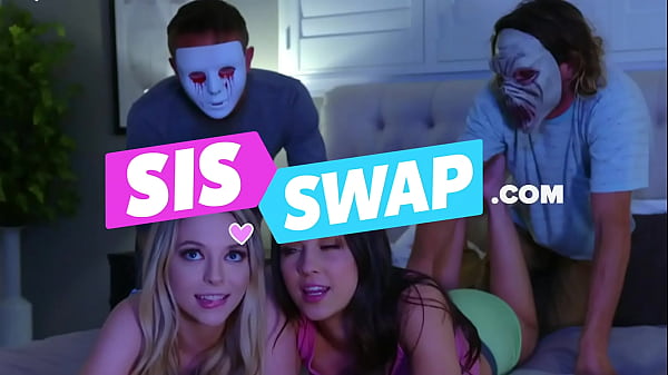 Hot And Passionate Blonde Milf Alektra LuxShows Her Enthusiasm For A First Time_On Camera