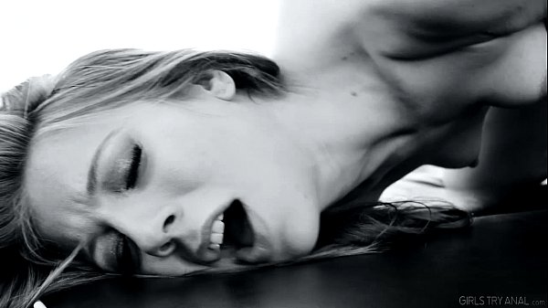 Play MP4 - Penny Pax toying Chastity Lynn's asshole