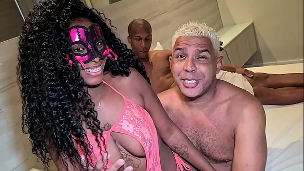 Primeira Vez No Porno Da Mulata Negra Flor Ja Deu Pra Dois Machos E So Parou Quando Os Dois Gozaram thumbnail
