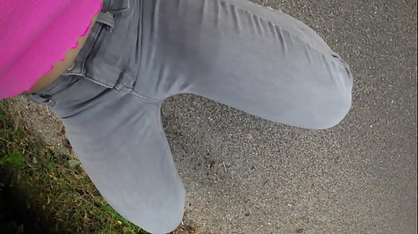 Serina gomez lost in holland wetting jeans outdoors