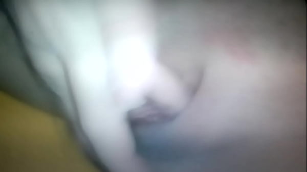 Freundin fingert sich 