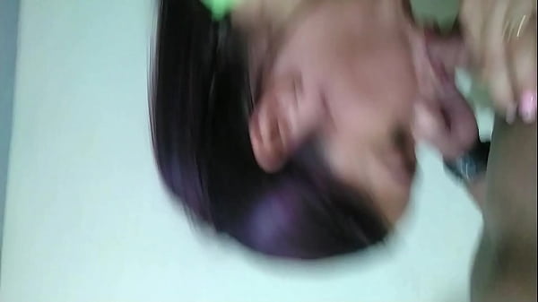 Nonton My Wife Is Fucking My Bull Almost Daily After Going To The Gym thumbnail