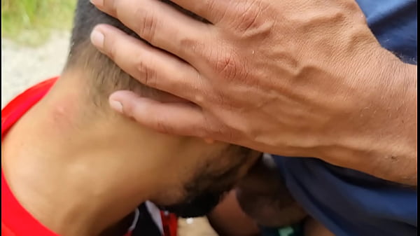 Play MP4 - INVAS&Atilde;O ORAL E ANAL ENTRE MACHOS DEPOIS DO FUTEBOL&period;