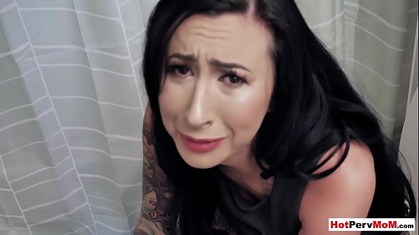 Play MP4 - Helping my big titted MILF stepmother to get pregnant