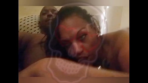 Nonton Sincere Got Surprised By His Queen thumbnail