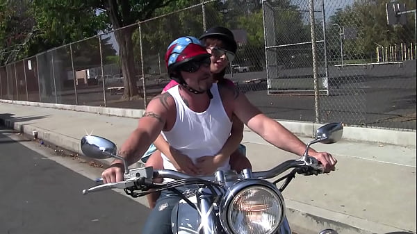 Mone Divine Loves Sucking Two Cocks At Once, But Prefers A Dp Threesome thumbnail