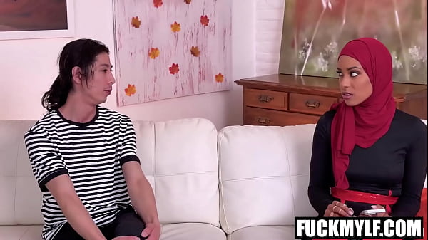 Play MP4 - Lonely Hijab Wife Seduced by the Foreign Exchange Student Jayne Doh&comma; David Lee