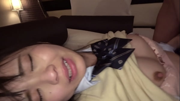 Play MP4 - 【学内美女コンテストグランプリ候補】素敵なボディを魅せる美脚黒タイツの激キャワ女子かすみちゃんとガチ ！色白美乳で美腋の【われめちゃん&sol;かすみ&num;013】