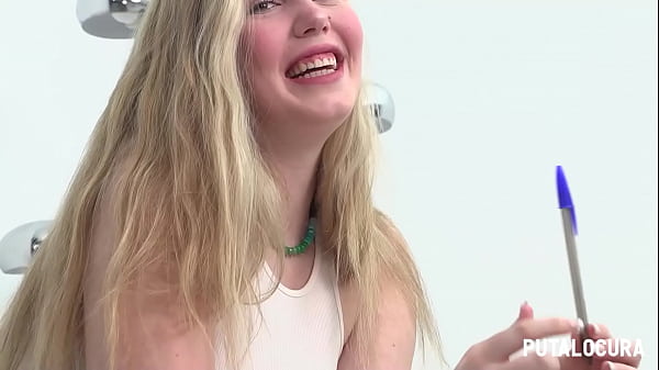 Play MP4 - PutaLocura - La chubby jovencita Claudia Garc&iacute;a traga la lefa de un poll&oacute;n BBC
