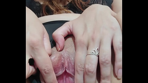 Se Masturbou Depois De Criar Um V&iacute;deo De Punheta Guiada thumbnail