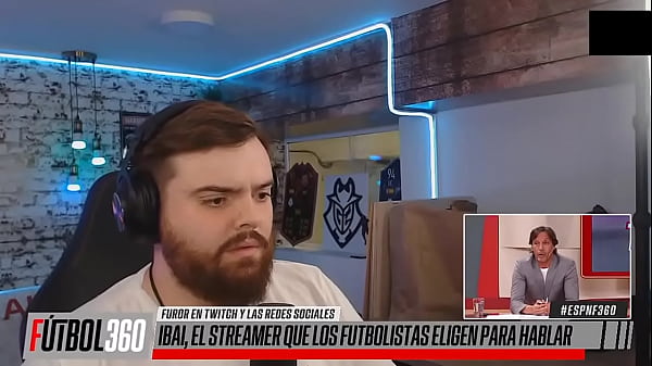 Periodista Argentino Es Cogido Por Viejo Cachondo En Directo thumbnail