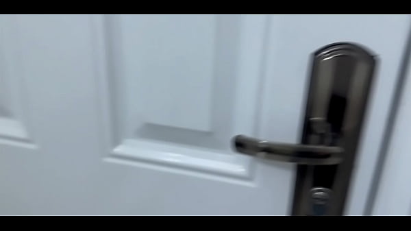 Nonton I Fucked My Maid While My Wily Wife Is Outside thumbnail