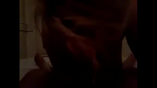 Play MP4 - Mirella Mancini mamando gostoso pauz&atilde;o branco