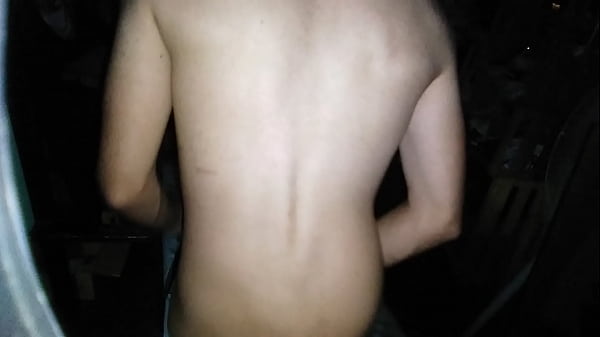 Play MP4 - cogiendo de lado