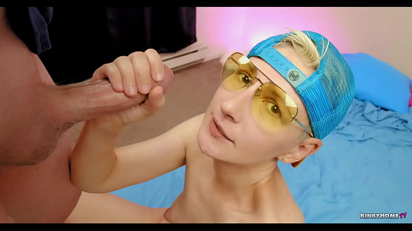 Sucking likea whore - epic facial cumshot