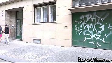 Nonton Kinky Girlfriend Is Getting Fucked By A Bbc thumbnail