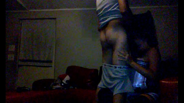 Play MP4 - Sexy couple's first porn