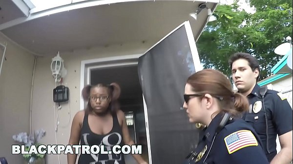Play MP4 - BLACK PATROL - Police Officers Maggie Green and Joslyn Respond Domestic Disturbance Call