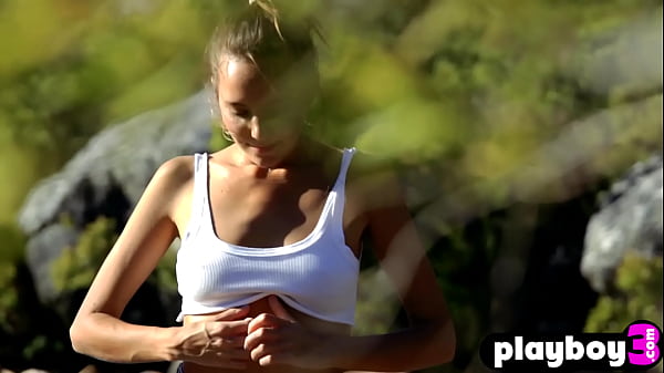 Perfect ass blonde MILF_model Francy Torino posing naked and_showed her amazing body