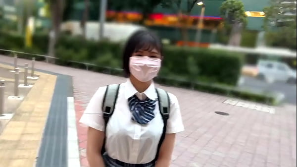 ゴミクズ彼氏に従順すぎる爆乳j●今日はボーイズバーの出勤が遅めで、割と時間あって暇だったから、最近沼らせた合法j●を呼びつけて飯でも食うことにしました！ thumbnail