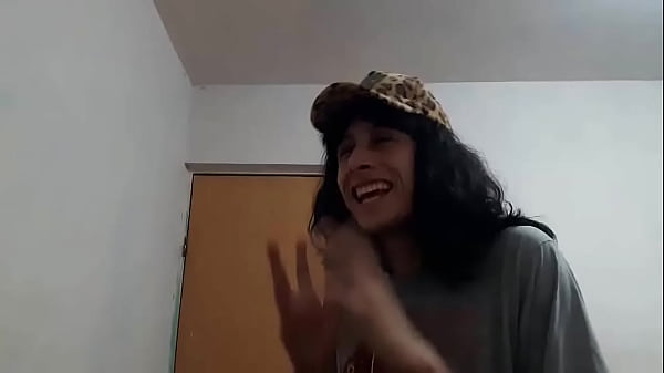 Nonton Tambien Me Pasa thumbnail