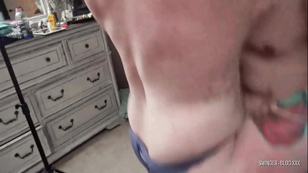 Play MP4 - Blonde amateur teen gets her pussy rammed hard