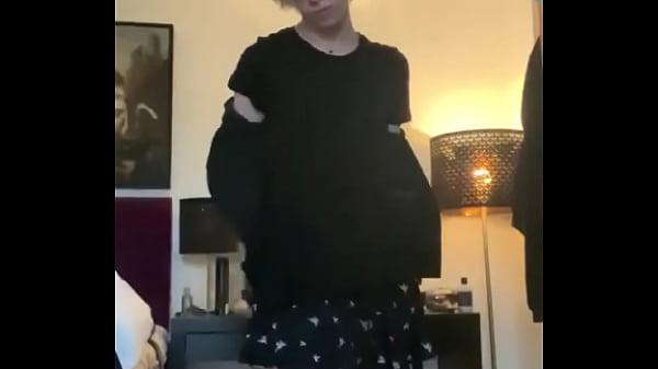 Play MP4 - Solo pretty Young smooth femboy