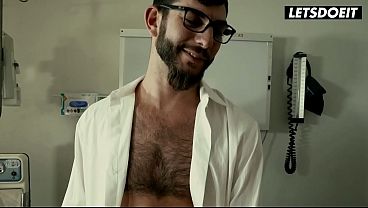 He Was Getting Head From A Thick Latina... Then Kenzie Reeves Dropped Down And They Shared His Dick thumbnail
