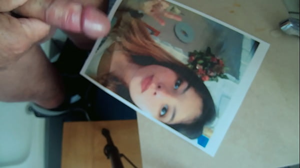 Play MP4 - Tribute to a very pretty girl