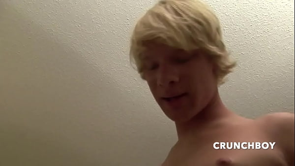 Amator Video With Twinks Fucking Bareback And Breeding His Friend At Final thumbnail