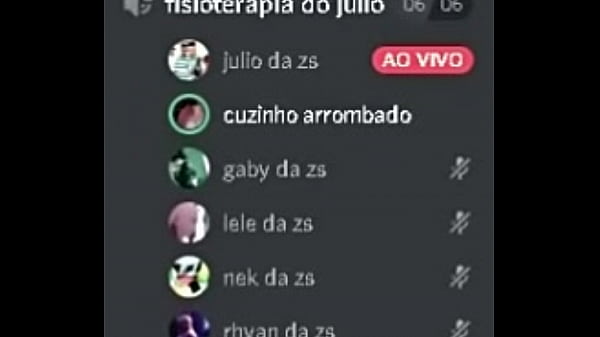 Uma putinha e 5 cafet&otilde;es 